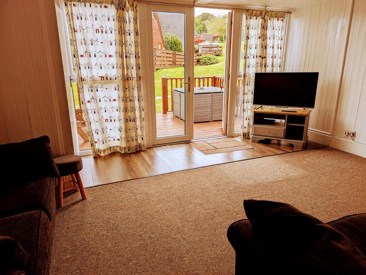 Seaside Chalet - Sleeps 6 Kingsdown  Extérieur photo